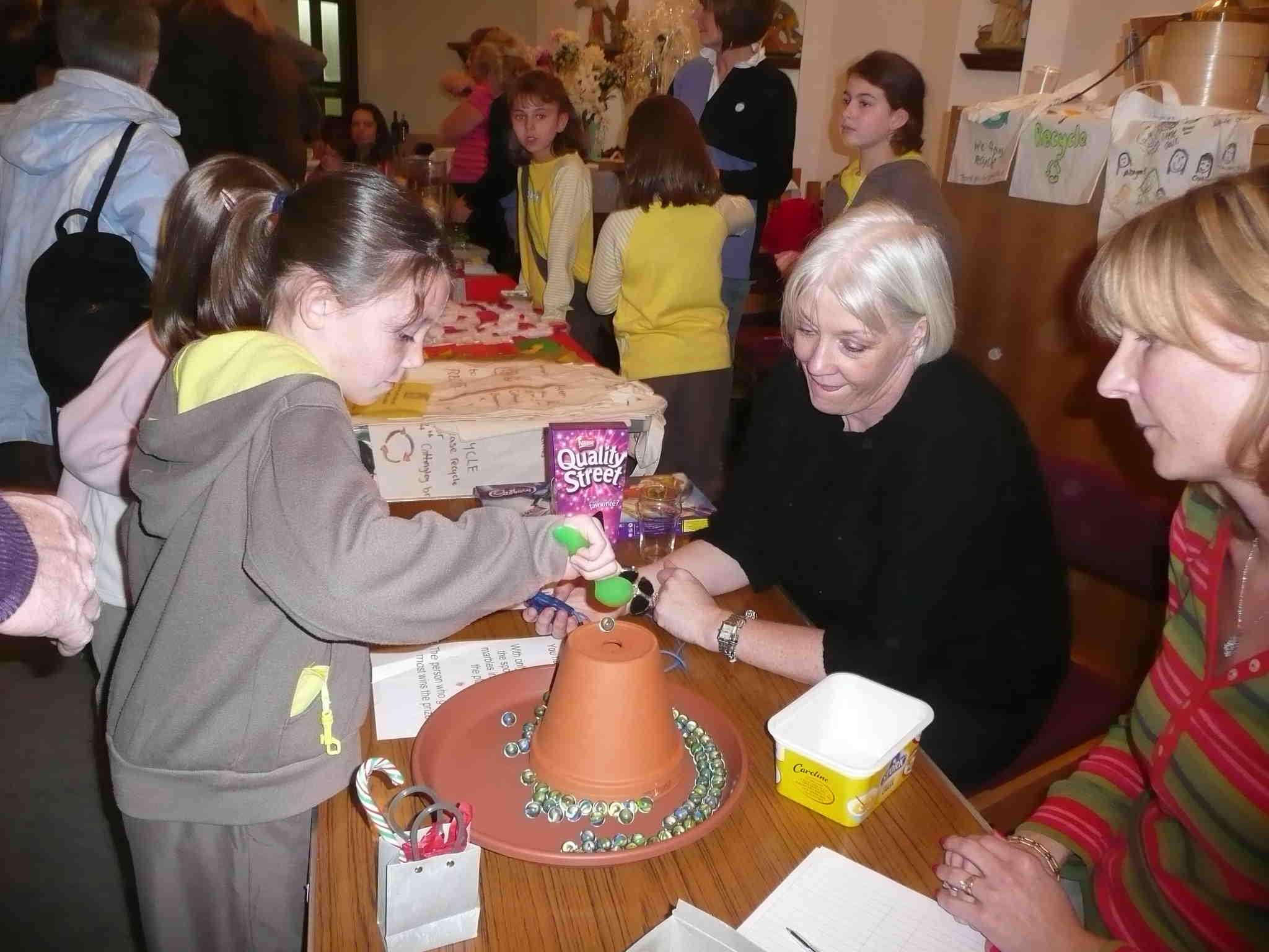 Marbles in flowerpot game